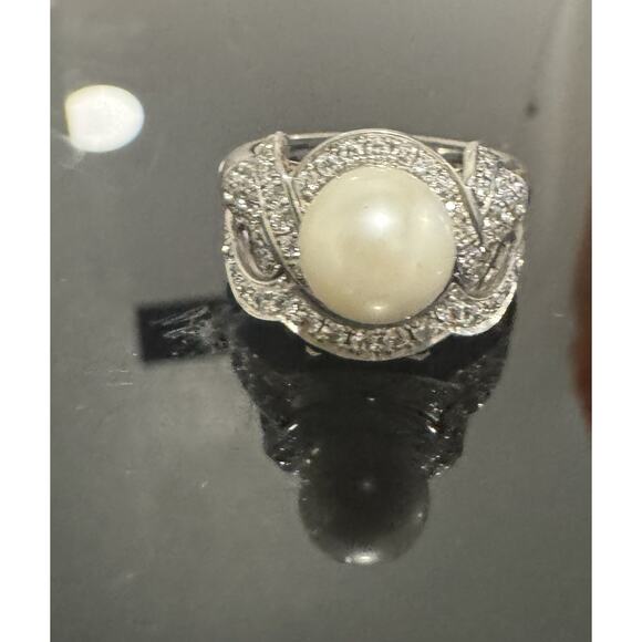 Size 6.5 Engagement Set Ring Pearl, Zircon, Sterling Silver, Rhodium Plated - Picture 6 of 7